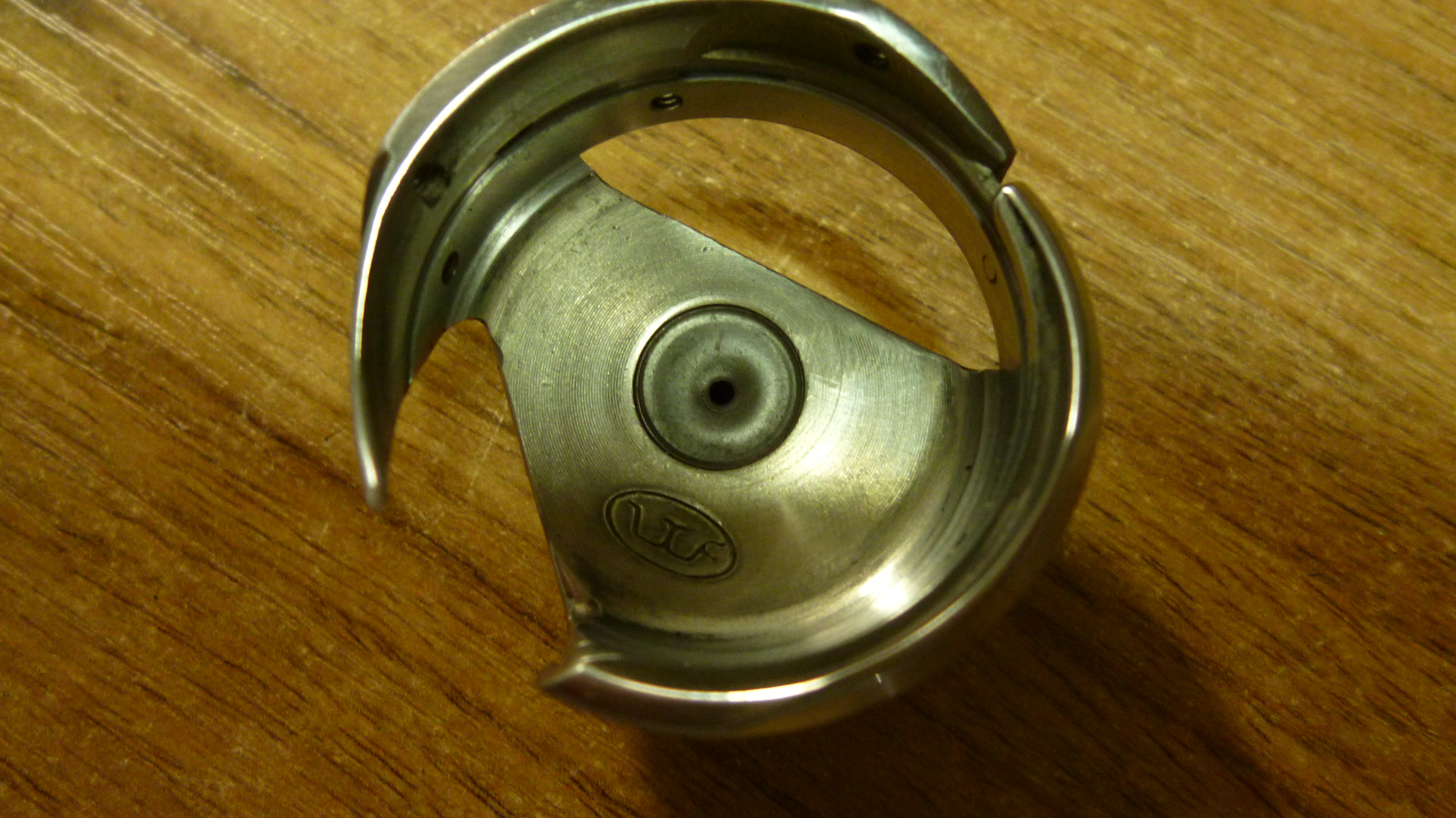 內(nèi)圓砂大增大容線空隙